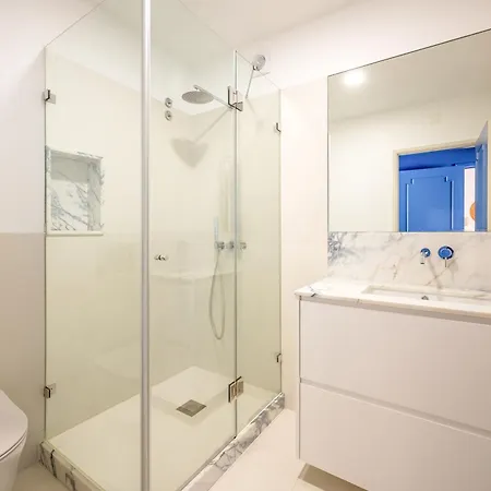 Апартаменты Blue Tide - Two Bedroom Кашкайш