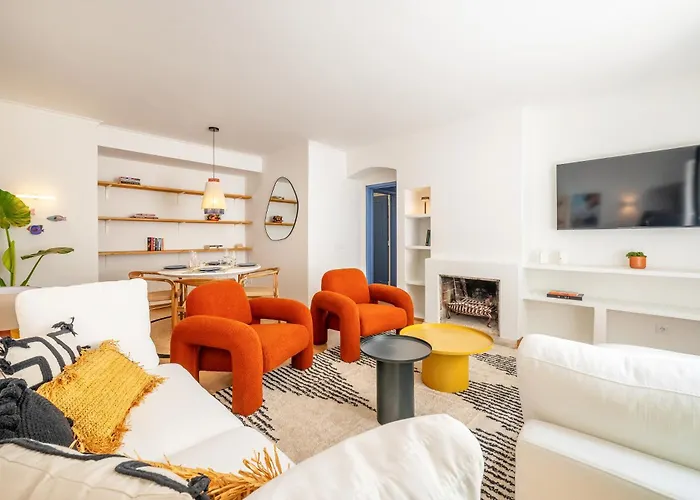 Blue Tide - Two Bedroom *